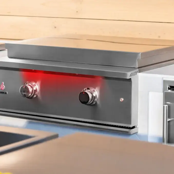 experience-outdoor-versatility-with-the-trueflame-30-griddle-4.webp